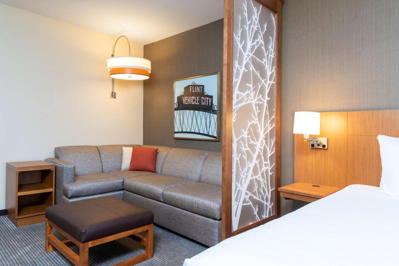 Hyatt Place Flint/Grand Blanc Exterior photo