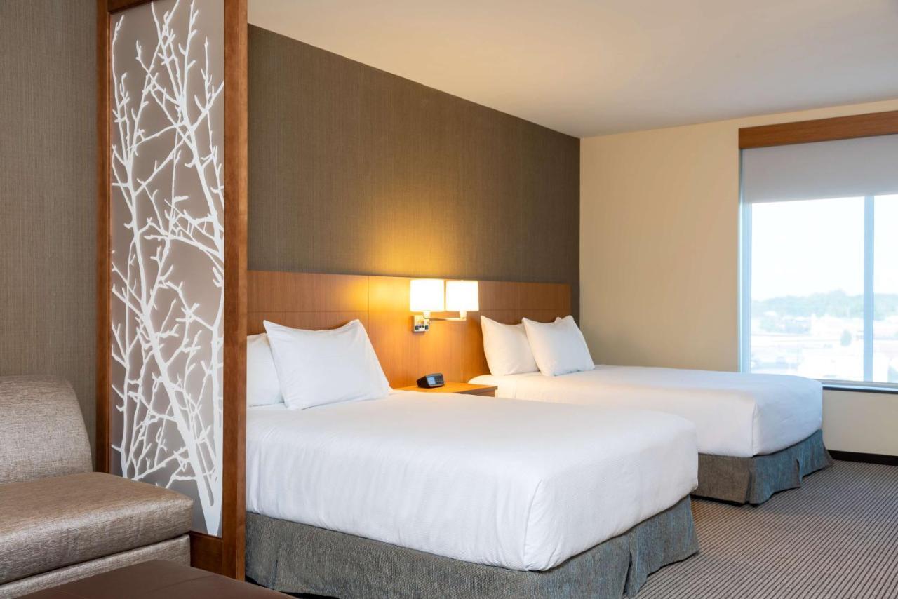 Hyatt Place Flint/Grand Blanc Exterior photo