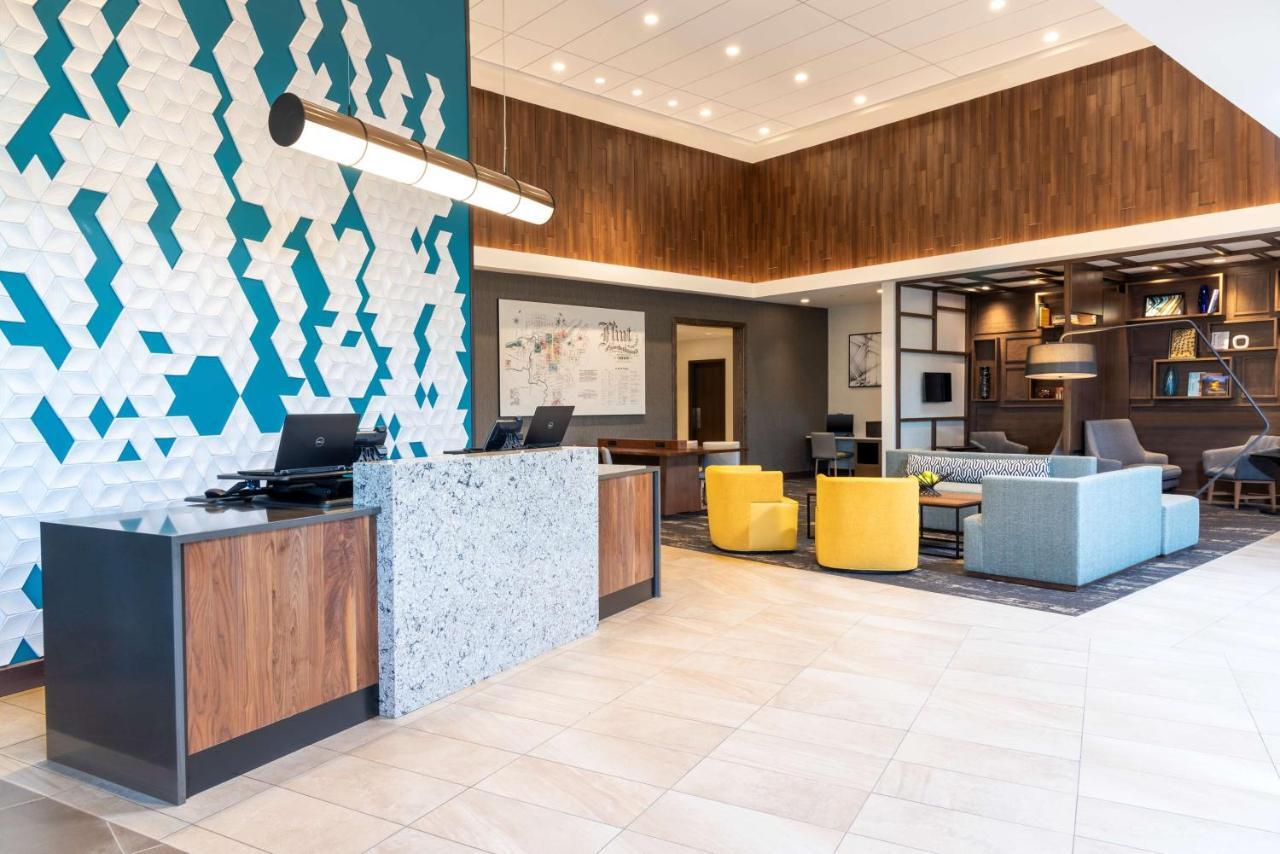 Hyatt Place Flint/Grand Blanc Exterior photo