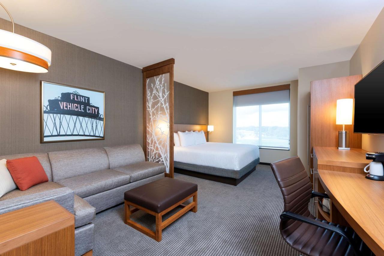 Hyatt Place Flint/Grand Blanc Exterior photo